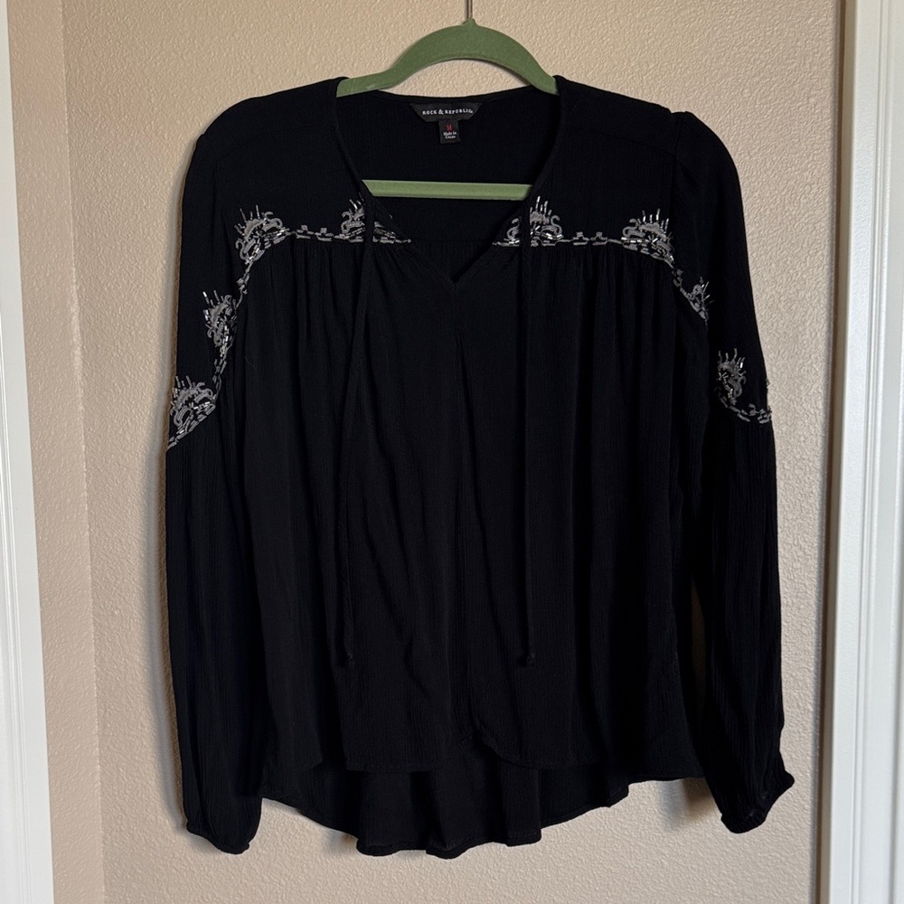 Rock & Republic Black Blouse with Gray Beaded Embroidery VNeck